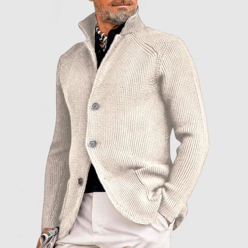 Cardigan en laine pour homme élégant et moderne 3