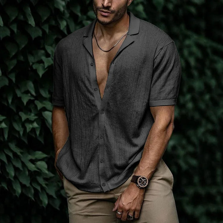Chemise en lin homme estivale avec coupe flatteuse 14