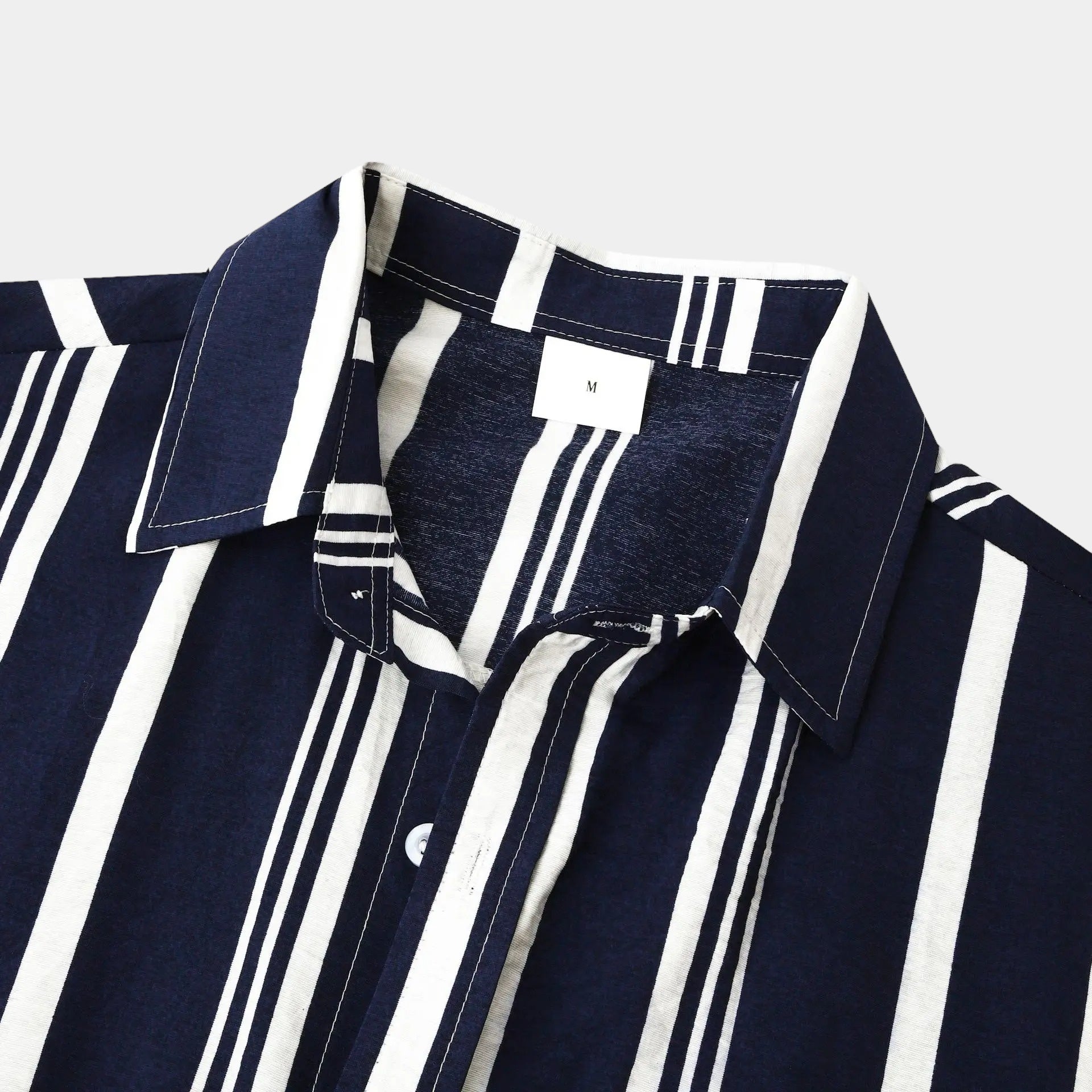 Chemise en lin rayée homme élégante, coupe classique 5