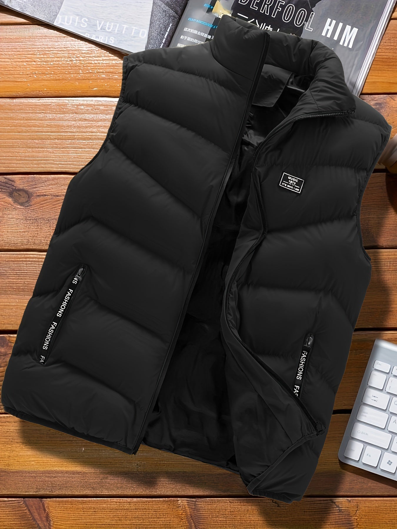 Gilet sans manche homme léger en duvet pour un style moderne 4