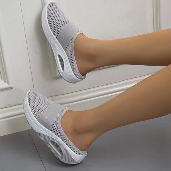 Sandales compensées orthopédiques en mesh pour femme 4