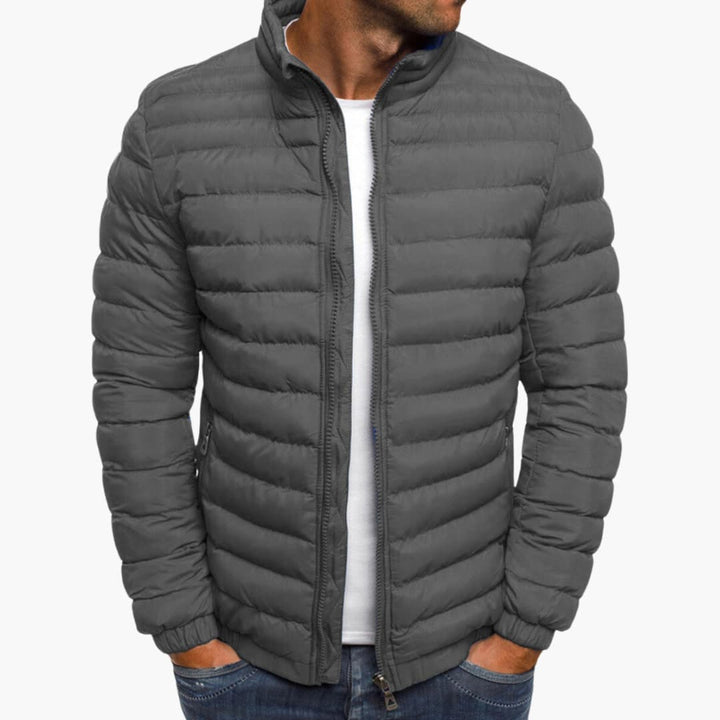 Veste moderne en rouge pour femme avec isolation premium 6