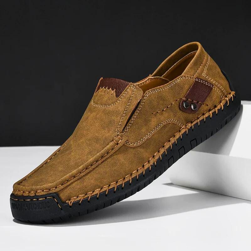Chaussures orthopédiques slip-on pour homme en cuir synthétique 1
