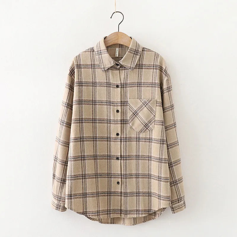 Chemise à carreaux femme en tissu doux élégante et confortable 2