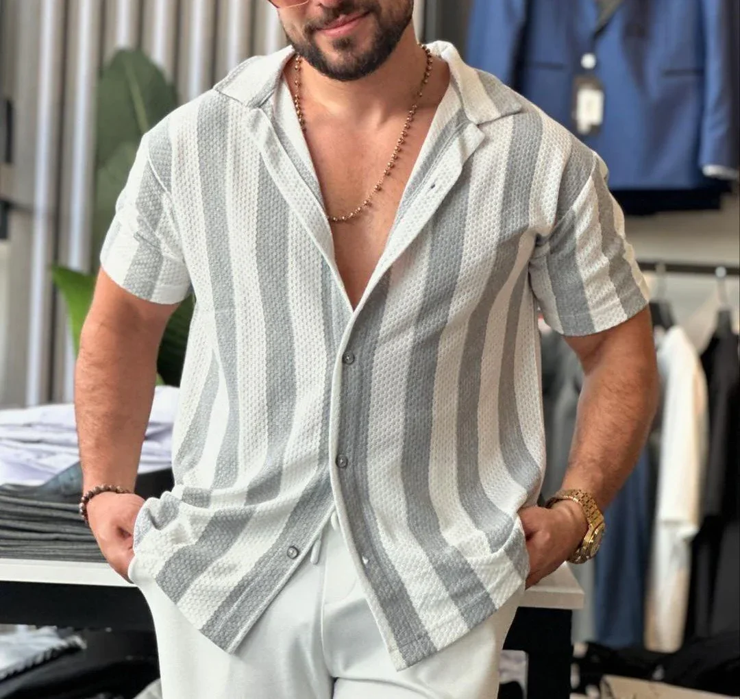 Chemise à rayures légère manche courte homme en tissu respirant 1
