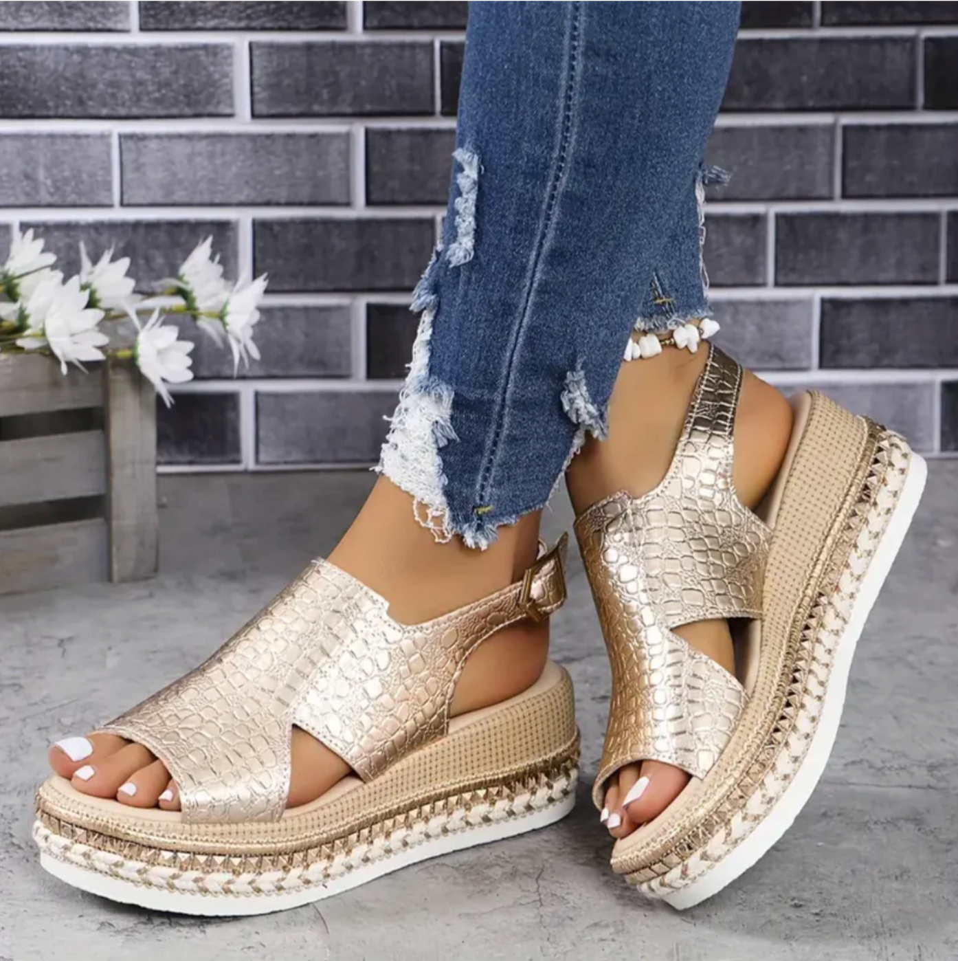 Sandales à plateforme femme en cuir PU avec soutien orthopédique 1
