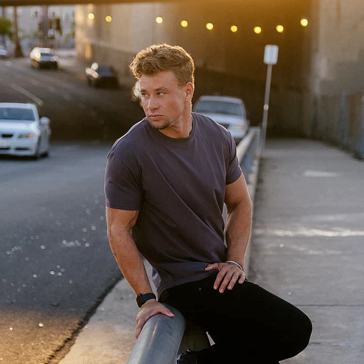 T-shirt de sport homme ajusté en tissu respirant 5