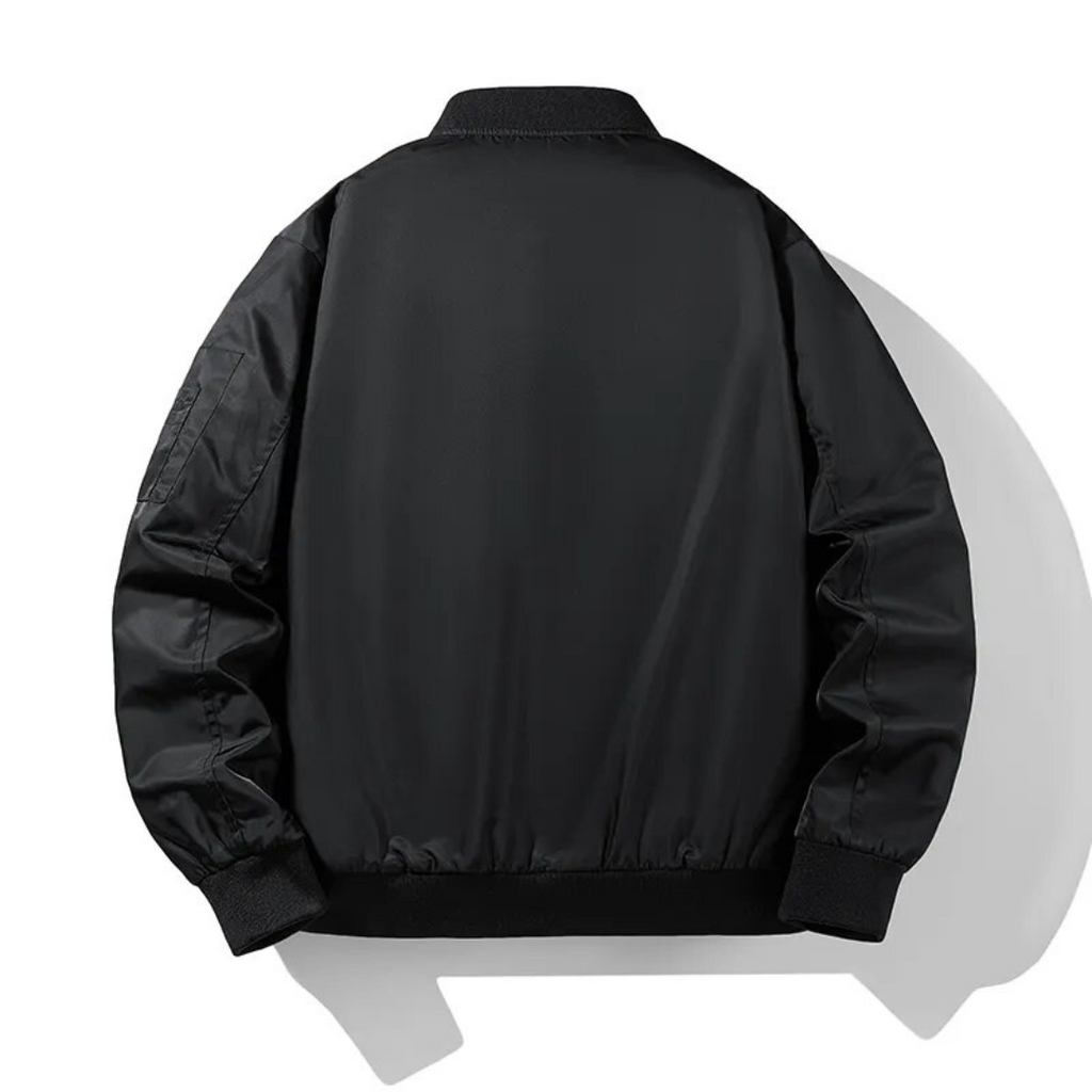 Veste bomber homme moderne en tissu technique résistant à l'eau 2