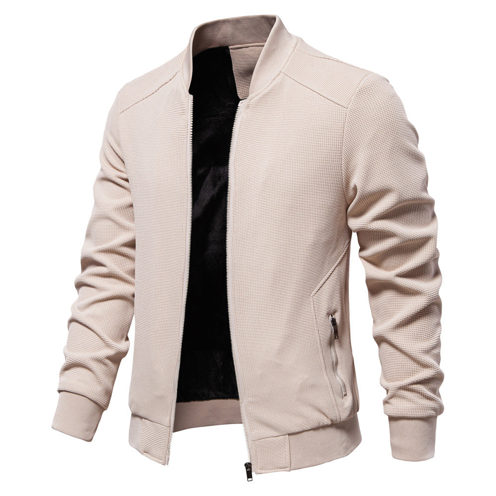 Veste isolante pour homme avec capuche ajustable et poches 1
