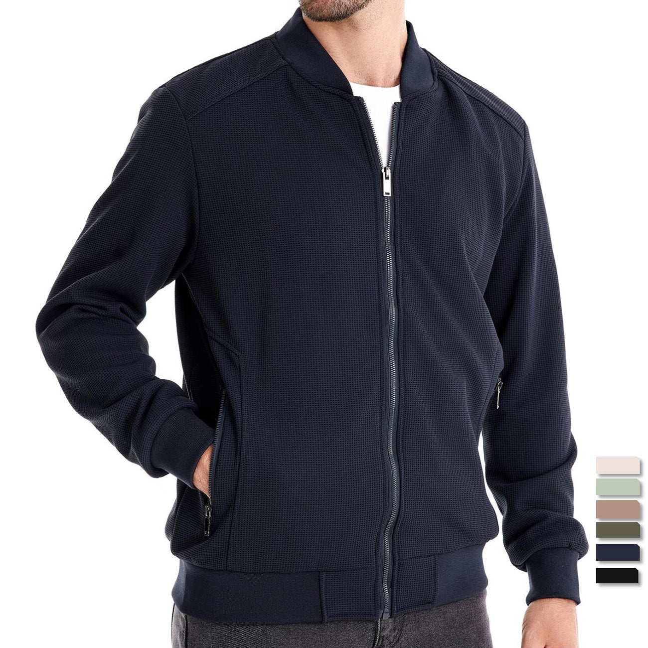 Veste isolante pour homme avec capuche ajustable et poches 4